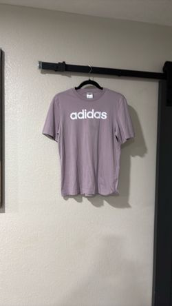 Camisa hombre. Adidas (S) color lila
