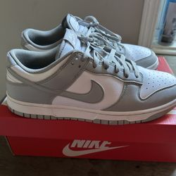 Gray N White Dunks Sz 11 
