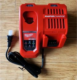 Milwaukee M18 Rapid Charger.  Brand NEW.  NUEVO.