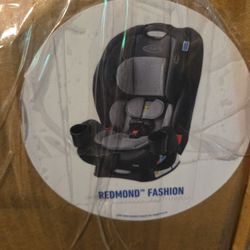 Brand New Graco Triride Car Seat