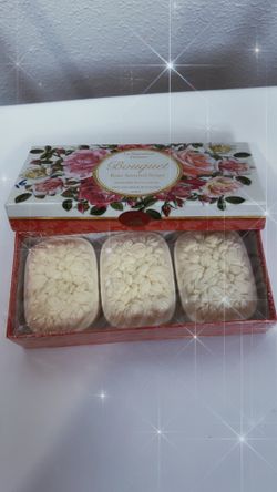 Rose scented soaps (set of 3)