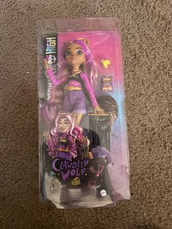 Clawdeen wolf