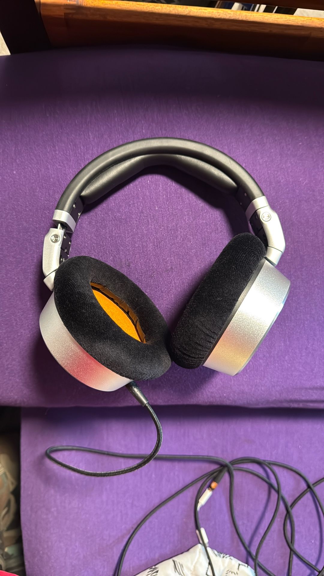 Neumann NDH 30 HEADPHONES