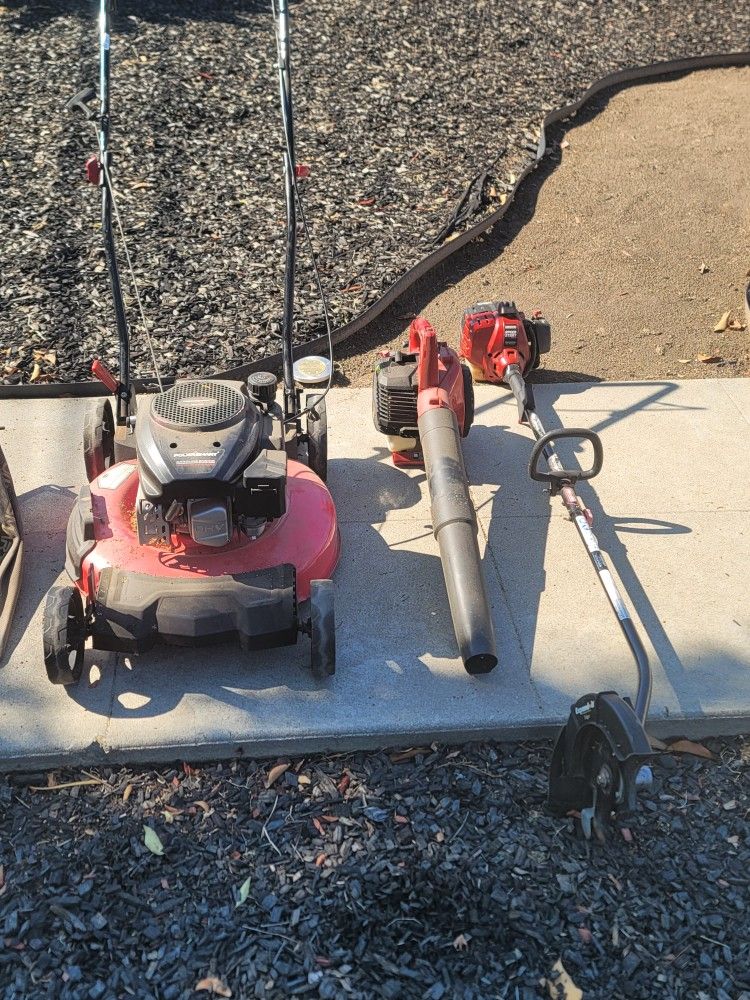 BLOWER,EDGER AND LAWNMOWER MAKE A OFFER
