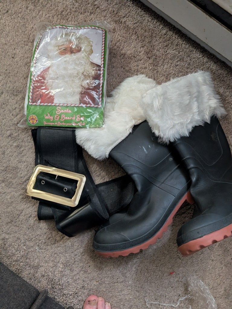 Complete Santa Suit W/Beard And Full Boots