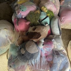 5 Bags of Stuffed Animals