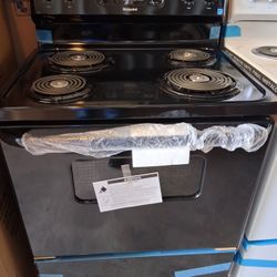 New Hotpoint
30 in. 4 Burner Element Free-Standing Electric Range in Black