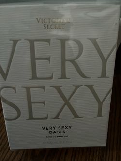 New Victoria’s Secret Very Sexy Orchard perfume 3.4 oz