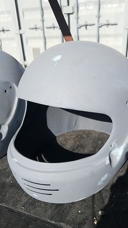 60 Bell motorcycle helmet shells