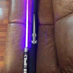 Disneyland Custom Light Saber- Savi’s Workshop