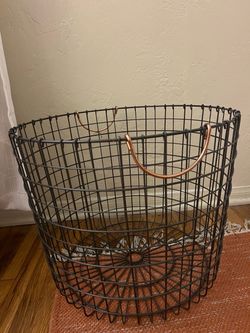 Large Round Wire Storage Basket with Copper Handles