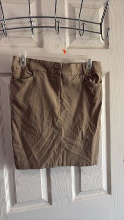 Khaki pencil skirt size M