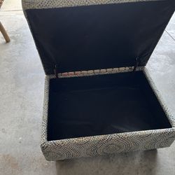 Garage Sale Today 3/5 The Villages