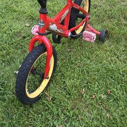 Huffy  Bike Size 14 With Training Wheels 
