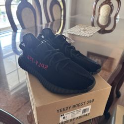 Adidas Yeezy Boost 350 V2 Black Red Size 9 Asking For 300$