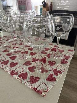 Polka Dot Wine Glasses Set of 8