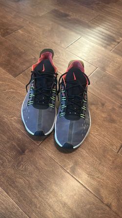 Nike Women Runner 8.5