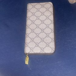 Gucci Wallet 