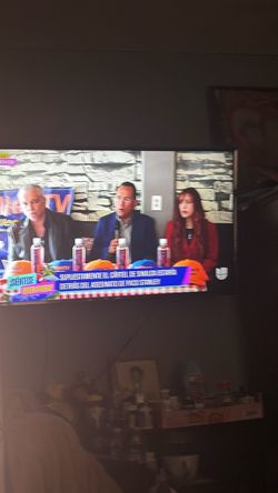 55 inch tv 1  year of use