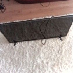 32 Inch TV