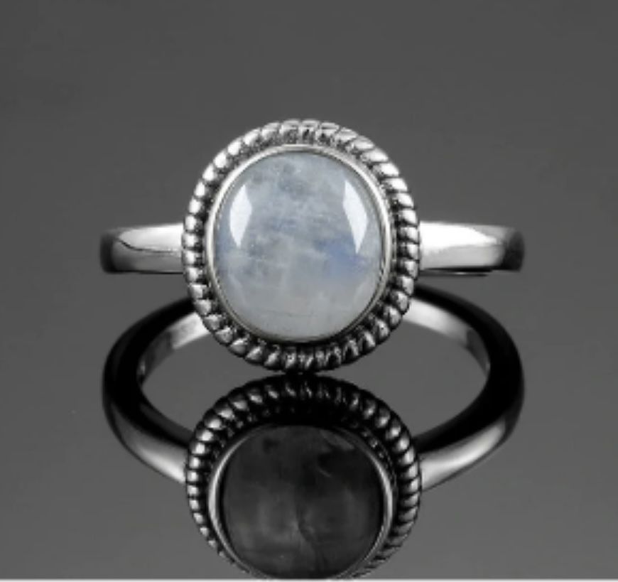 R60-925 Sterling Silver Moonstone Ring!