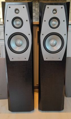 Infinity Interlude IL-40 Floorstanding Tower Speakers