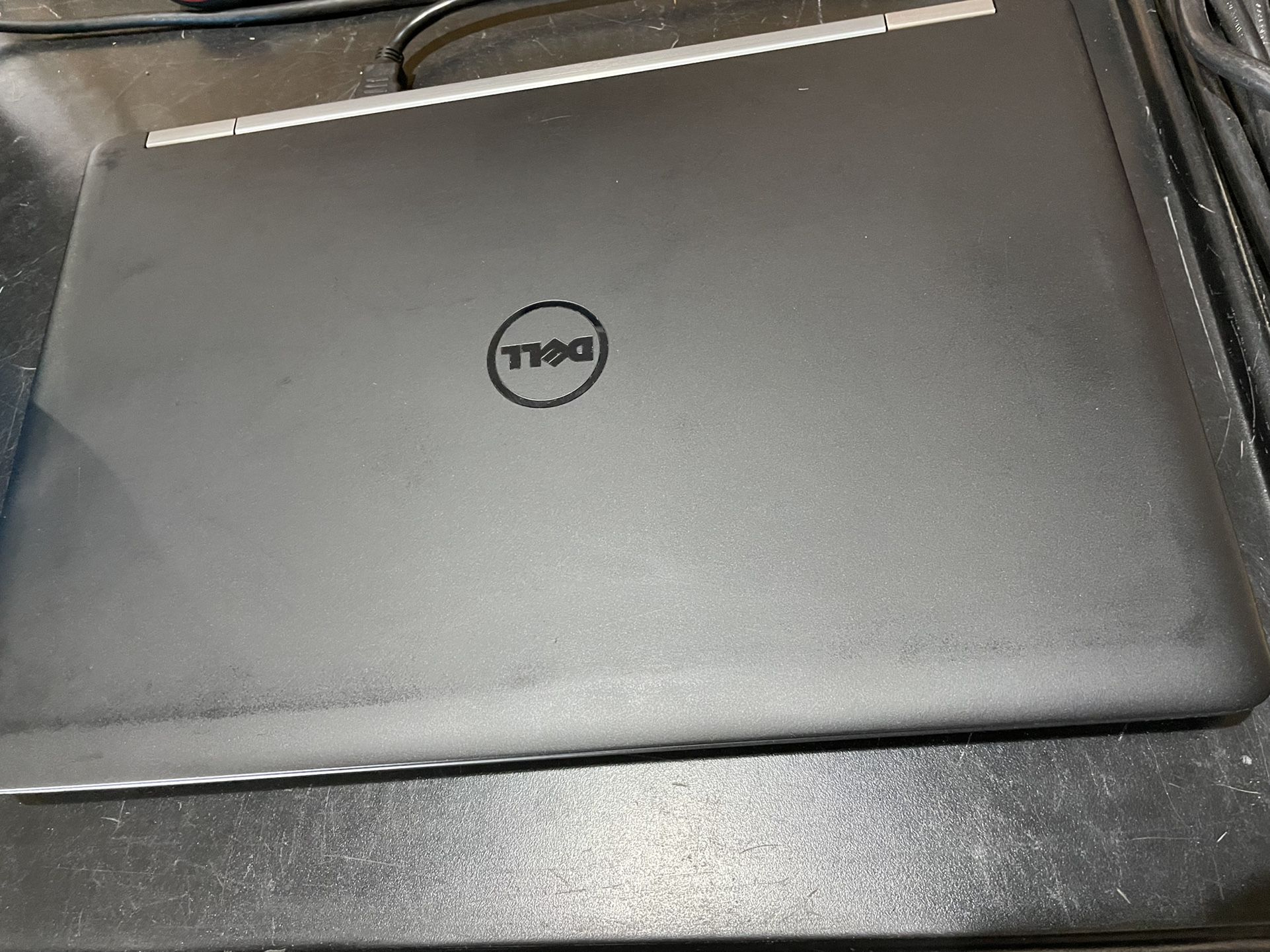15.6 Dell Intel Core I7 “ Laptop Computer 