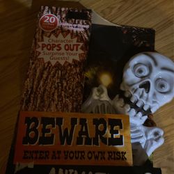 Halloween  Animated Tree Lunger