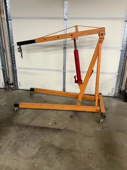 Engine hoist cherry picker