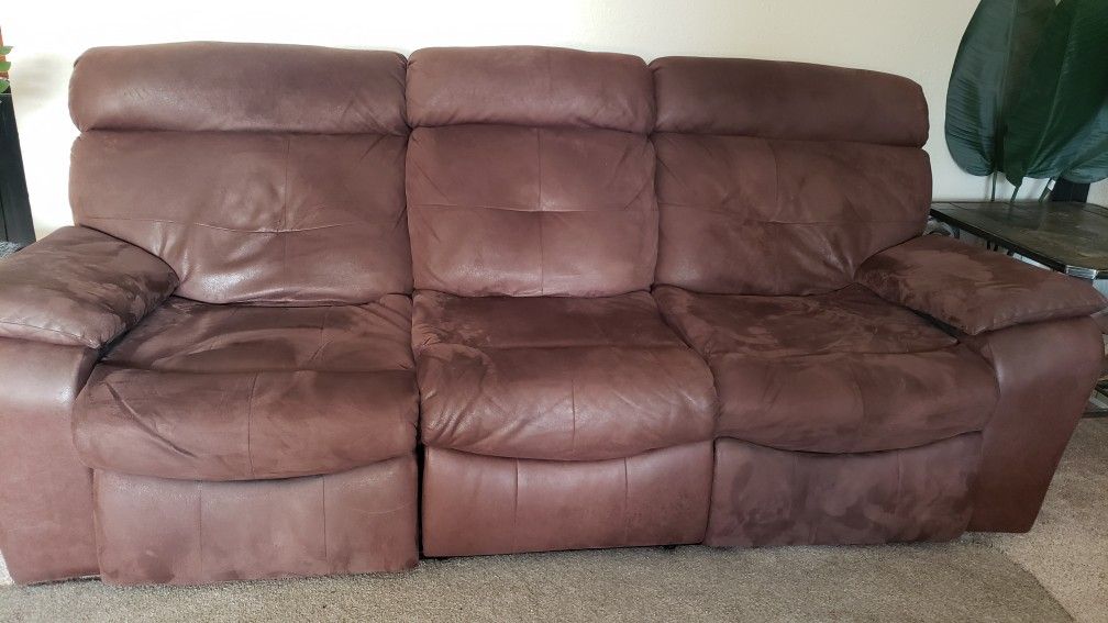 ASHLEY Soft Faux Less manual Sofa Recliner 🛋