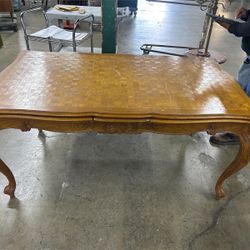 Louis XV Style Parquet Top Dining Table with 8 Matching Chairs – Ornate Carved Detail – French Provincial Elegance 