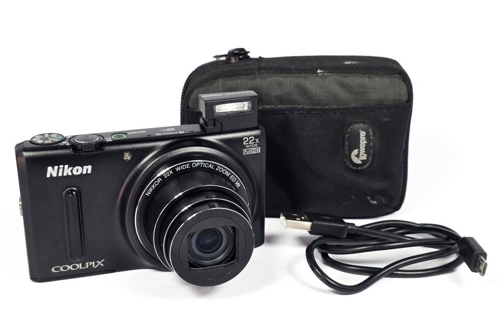Near MINT Nikon COOLPIX S9600 Black 16.0mp 22x Optical Zoom VR Digital Camera