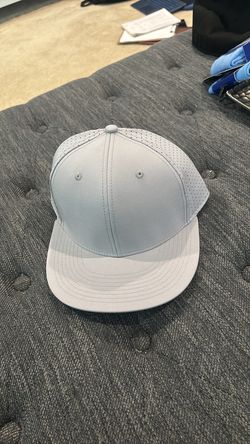 12 SnapBack hats