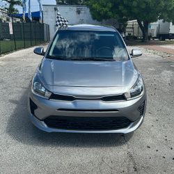 2023 Kia Rio
