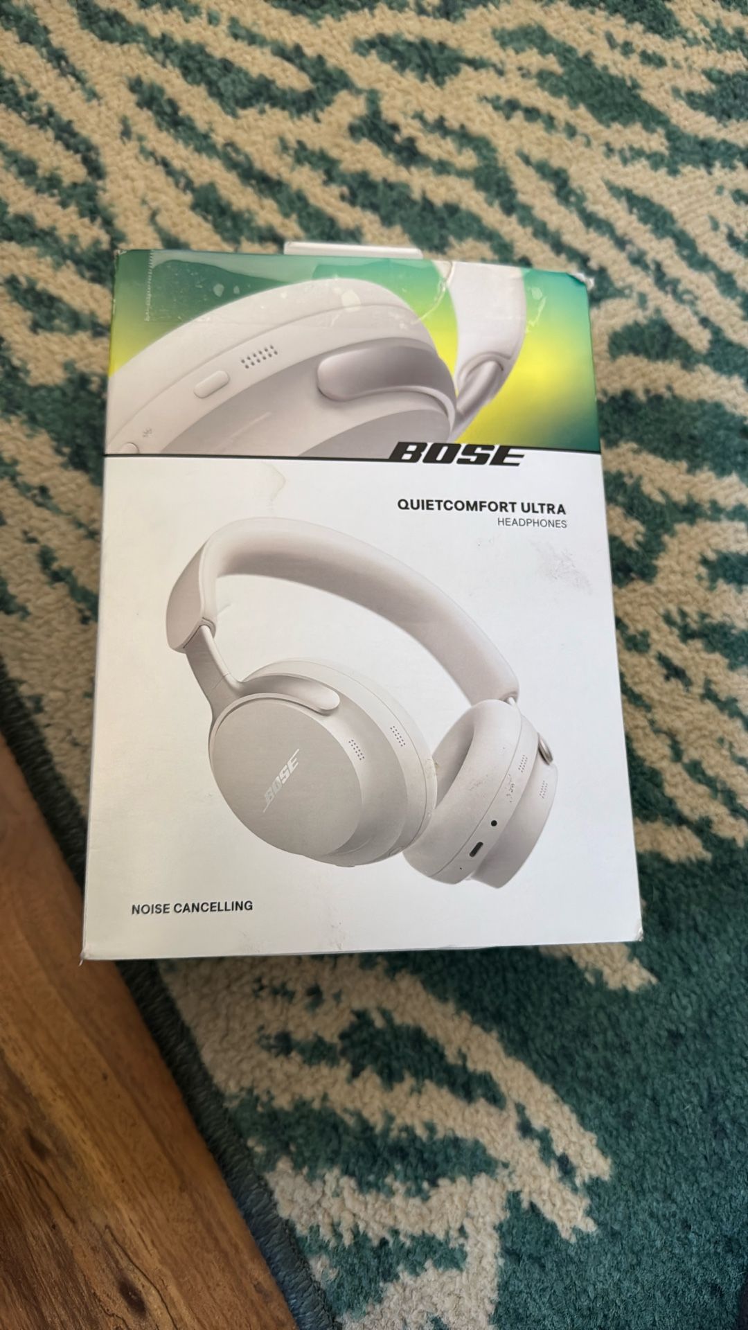 Bose Quietcomfort Ultra - White (like New)