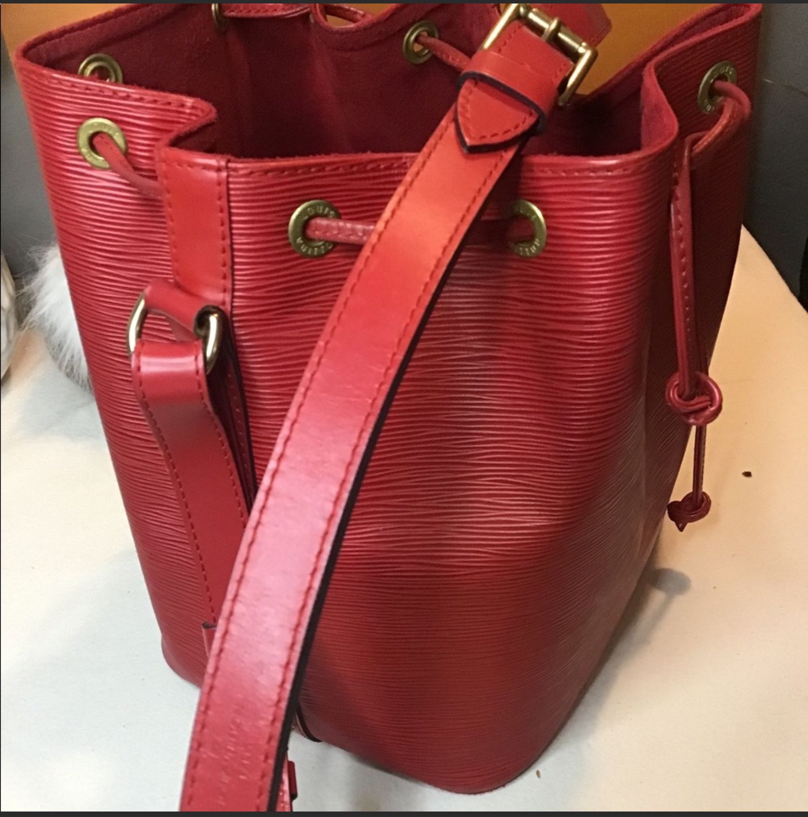 Red Epi Leather LV Noe for Sale in Pittsburg, CA - OfferUp