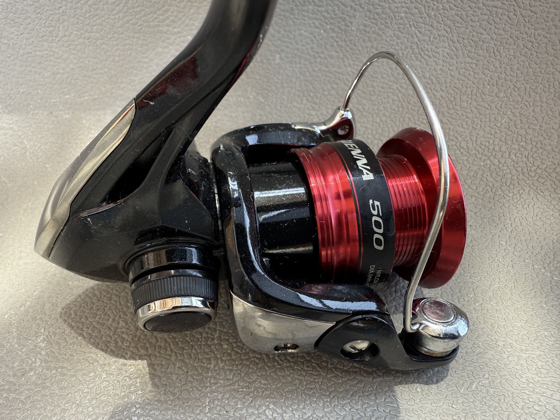 Shimano Sienna 500 Ultralight Spinning Fishing Reel