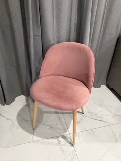 1/ chairs