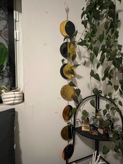 Black/Gold Moon Phase Decor