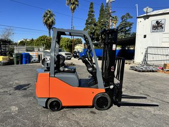 TOYOTA PROPANE FORKLIFT