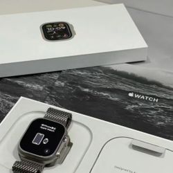 Apple Watch Ultra 2 49mm Titanium