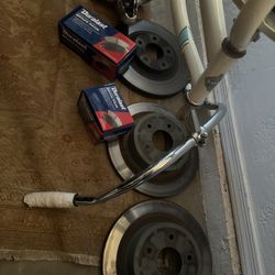 G37 / G35 / Q40 Oem Rotors And Brake Pad Kit