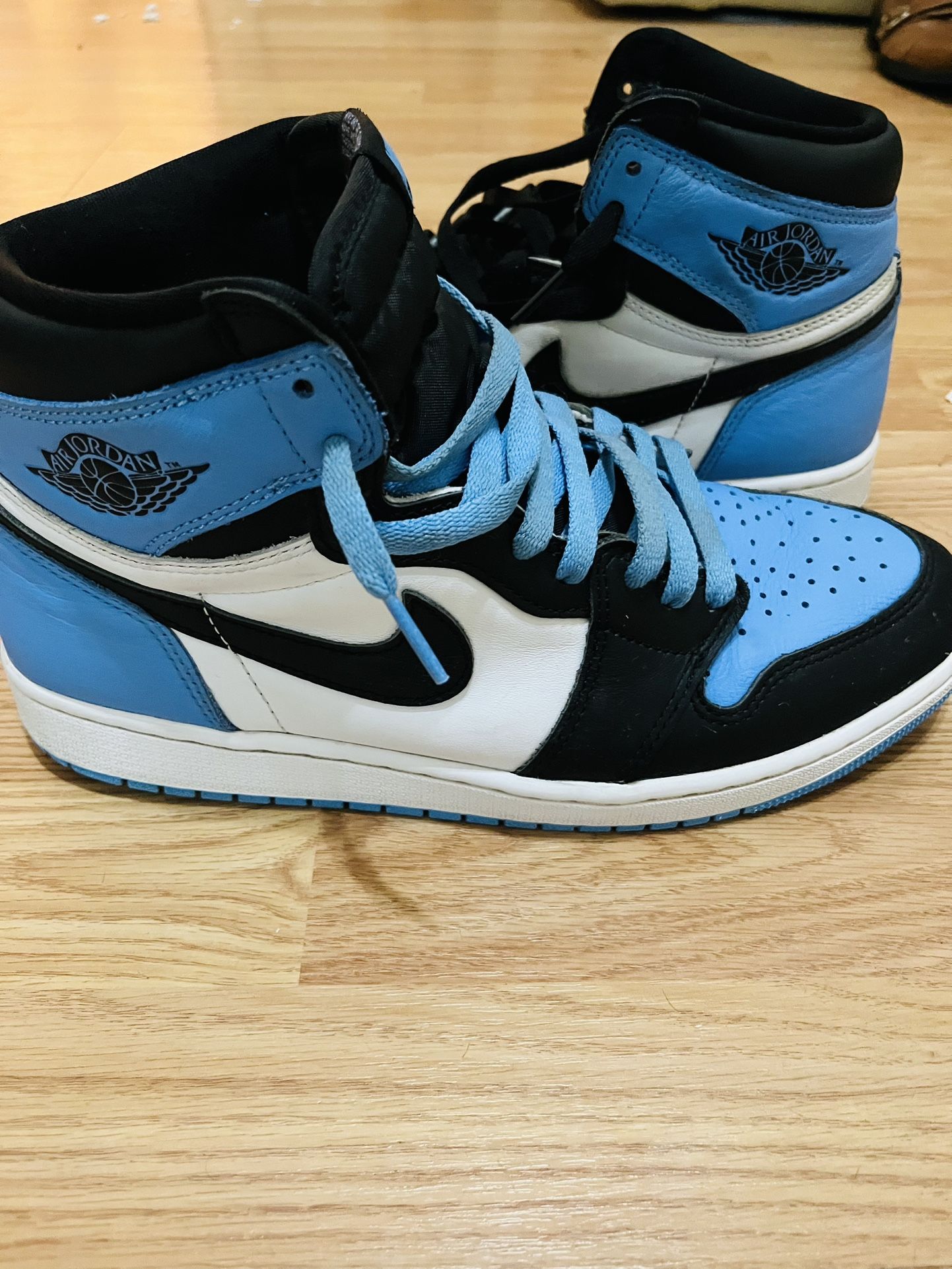 Jordan 1 “UNC”