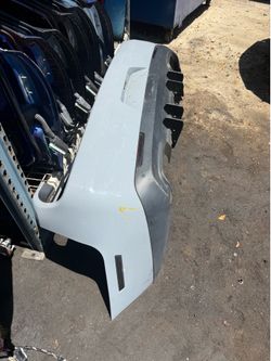 BUMPER REAR DODGE CHALLENGER 2023