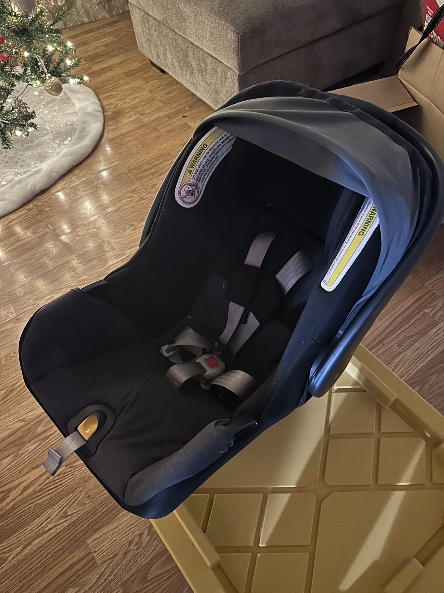 Chico Car seat