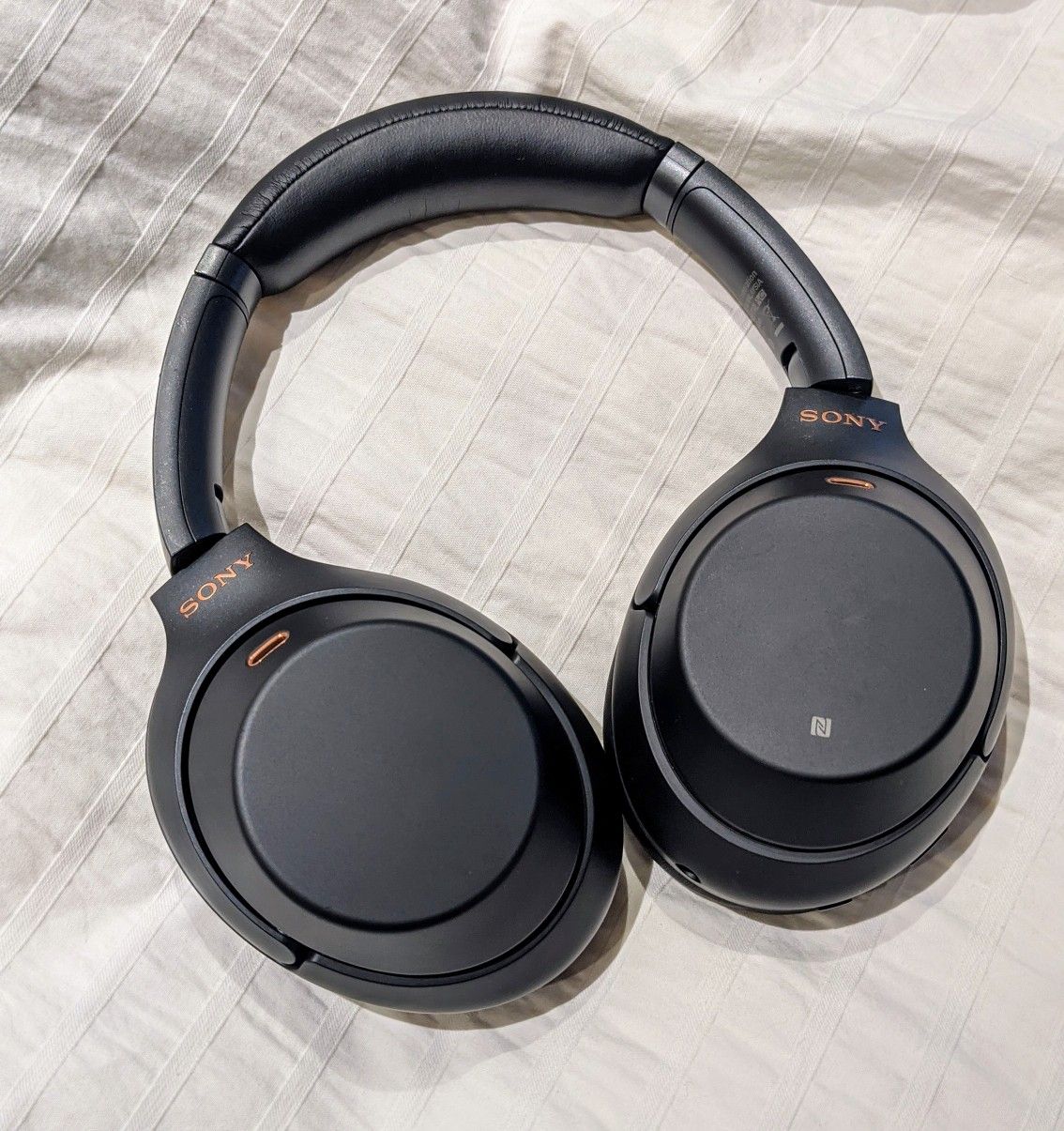 Sony wh-1000xm3 Headphones