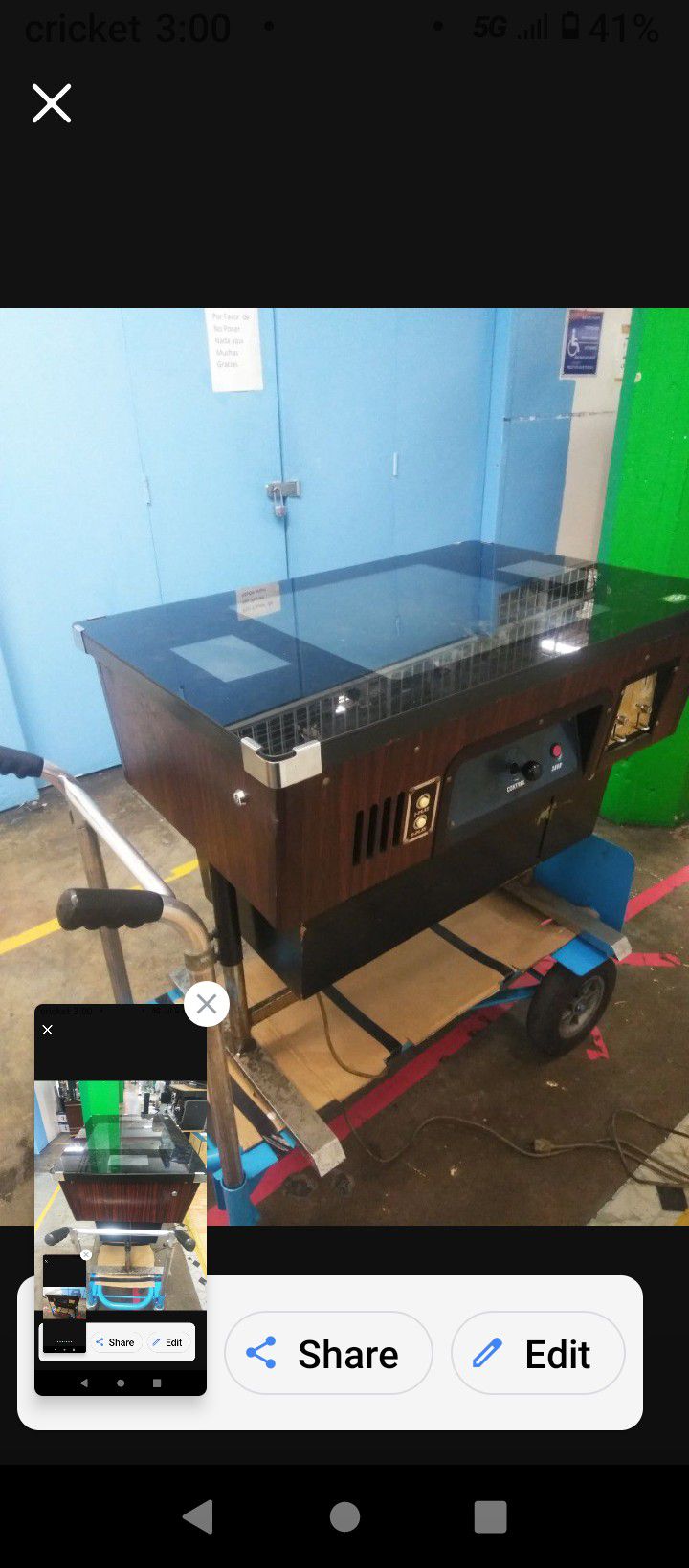 Vintage Arcade Machine. Genuine. Size Glass 3'x2" Ft. Works With Quarters. Still Working.