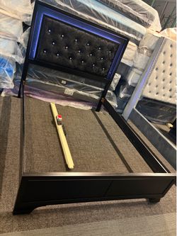 QUEEN  BED FRAME LED BLACK