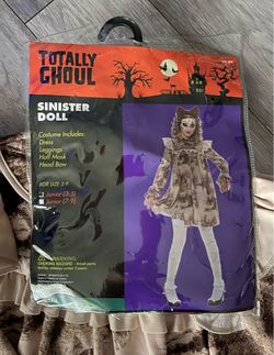 Costume