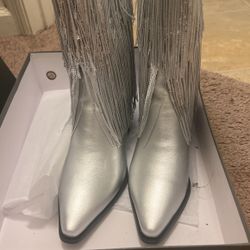 Stylish Cowboy Boots 